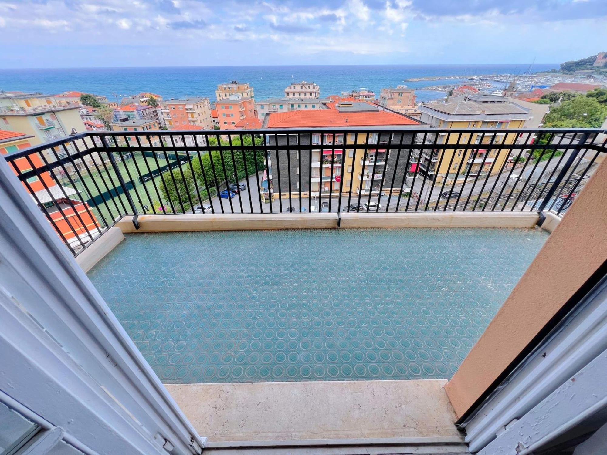 Ampio Appartamento Con Vista Varazze Extérieur photo